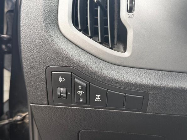 Kia Sportage III Рестайлинг с пробегом 2015 года, цена 1 350 000 рублей, 178607 км, внедорожник, Автокод Объявления