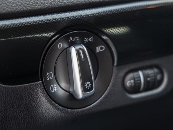 Volkswagen Jetta VI с пробегом 2013 года, цена 1 528 000 рублей, 30683 км, седан, Автокод Объявления