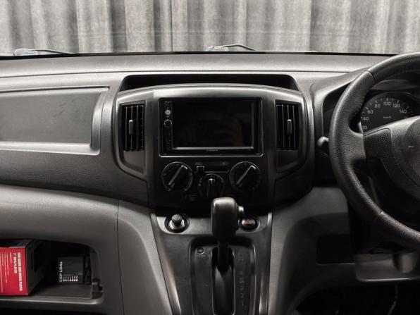 Nissan NV200 с пробегом 2009 года, цена 969 000 рублей, 290000 км, минивэн, Автокод Объявления