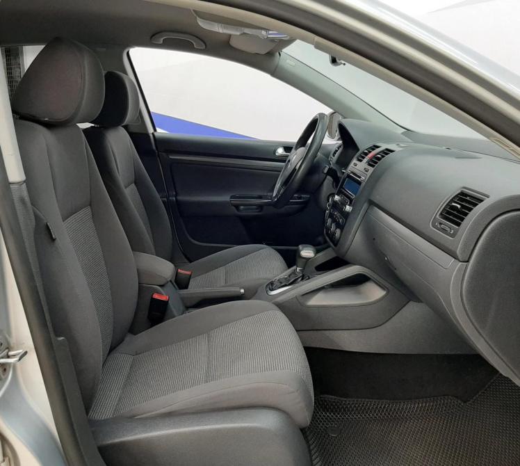 Volkswagen Jetta V Москва  - изображение 11