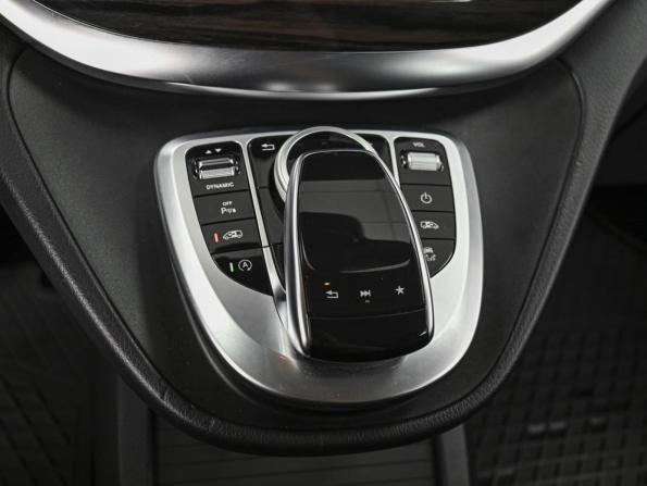 Mercedes-Benz V-Класс III (W447) с пробегом 2018 года, цена 4 369 000 рублей, 177585 км, минивэн, Автокод Объявления