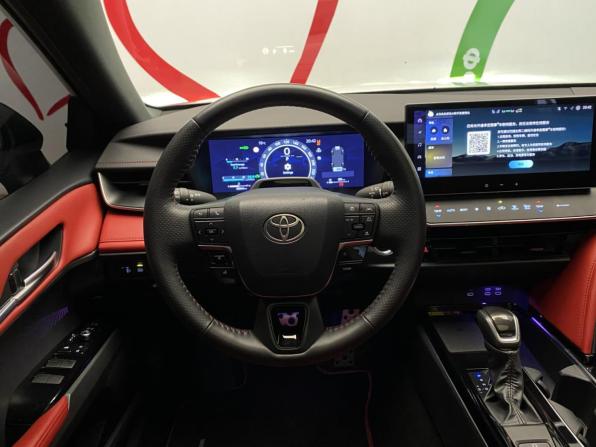 Toyota Camry IX (XV80) China Market с пробегом 2024 года, цена 3 499 000 рублей, 32643 км, седан, Автокод Объявления