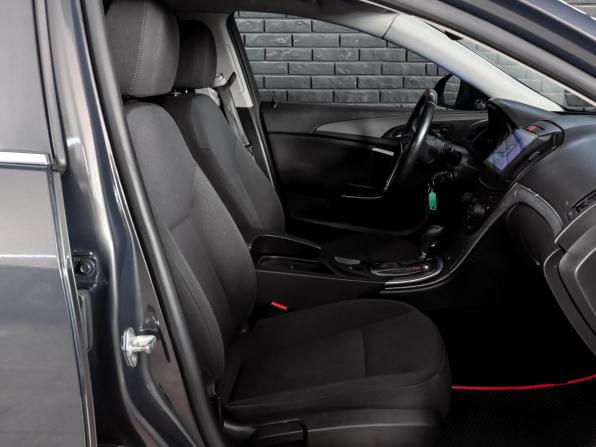 Opel Insignia I Рестайлинг с пробегом 2013 года, цена 1 050 000 рублей, 126433 км, седан, Автокод Объявления