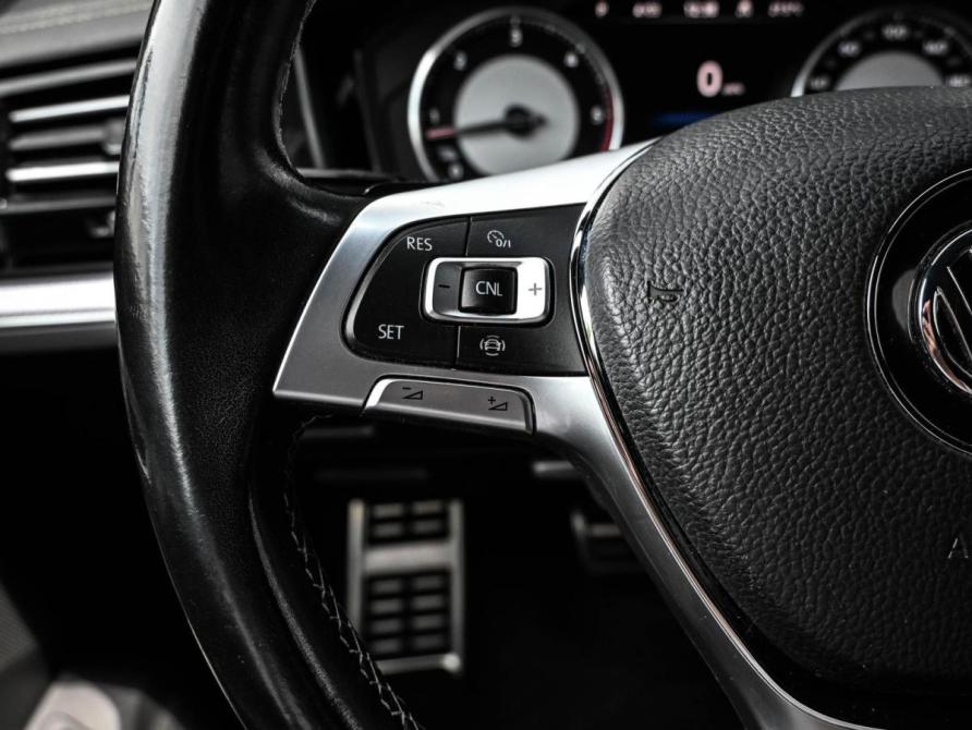 Volkswagen Touareg III Новороссийск  - изображение 16
