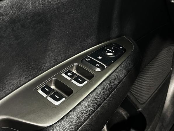 Kia Optima IV Рестайлинг с пробегом 2019 года, цена 1 730 000 рублей, 76644 км, седан, Автокод Объявления