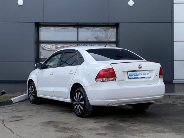 Volkswagen Polo V с пробегом 2012 года, цена 559 000 рублей, 226313 км, седан, Автокод Объявления