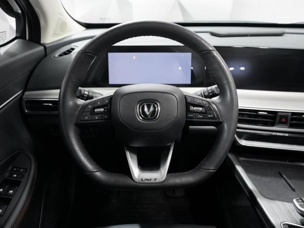 Changan UNI-T I с пробегом 2024 года, цена 2 350 000 рублей, 11614 км, внедорожник, Автокод Объявления