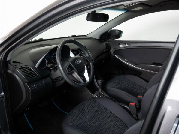 Hyundai Solaris I Рестайлинг с пробегом 2015 года, цена 1 110 000 рублей, 88907 км, седан, Автокод Объявления