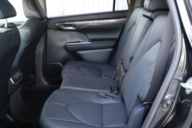 Toyota Highlander IV (XU70) с пробегом 2025 года, цена 5 990 000 рублей, 35 км, внедорожник, Автокод Объявления