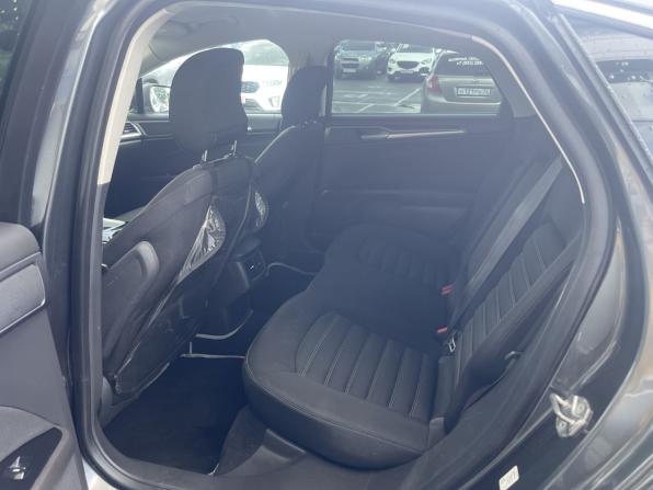 Ford Mondeo V с пробегом 2015 года, цена 1 245 000 рублей, 238537 км, седан, Автокод Объявления