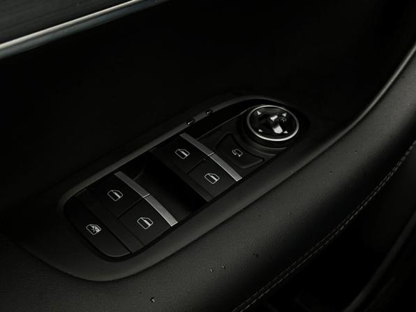 Chery Tiggo 7 Pro Max I с пробегом 2023 года, цена 1 881 800 рублей, 41118 км, внедорожник, Автокод Объявления