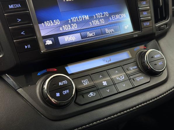 Toyota RAV4 IV (XA40) Рестайлинг с пробегом 2017 года, цена 2 080 000 рублей, 162991 км, внедорожник, Автокод Объявления