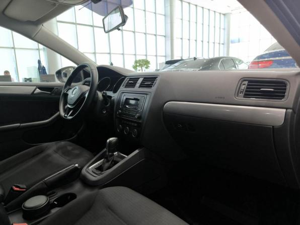 Volkswagen Jetta VI Рестайлинг с пробегом 2016 года, цена 1 350 000 рублей, 215453 км, седан, Автокод Объявления