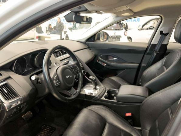 Jaguar E-Pace I с пробегом 2018 года, цена 2 480 000 рублей, 63210 км, внедорожник, Автокод Объявления