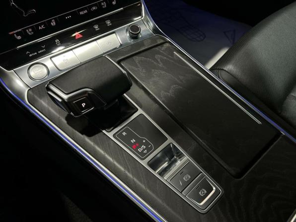 Audi A6 V (C8) с пробегом 2020 года, цена 4 650 000 рублей, 72139 км, седан, Автокод Объявления