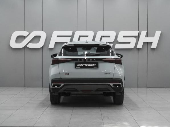 Omoda C5 I с пробегом 2023 года, цена 1 740 000 рублей, 75127 км, внедорожник, Автокод Объявления