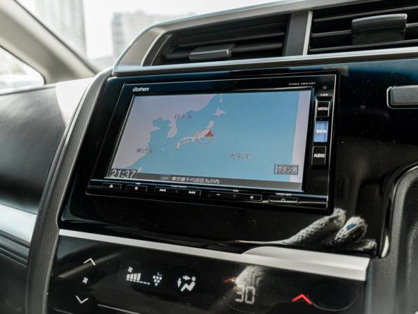 Honda Fit III Рестайлинг с пробегом 2018 года, цена 1 220 000 рублей, 132528 км, хэтчбек, Автокод Объявления