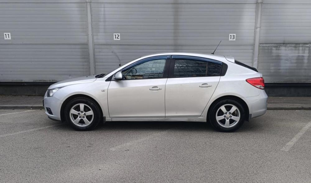 Chevrolet Cruze I Санкт-Петербург  - изображение 9