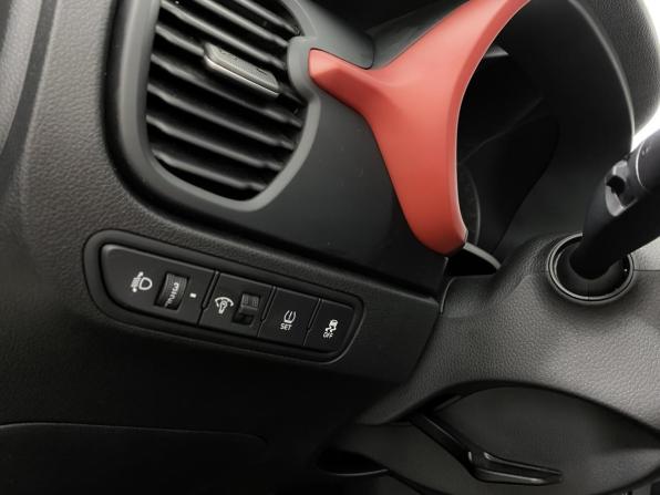Kia Rio IV Рестайлинг с пробегом 2021 года, цена 1 957 000 рублей, 46427 км, хэтчбек, Автокод Объявления