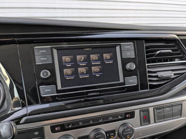Volkswagen Caravelle T6 Рестайлинг с пробегом 2020 года, цена 3 950 000 рублей, 110732 км, минивэн, Автокод Объявления