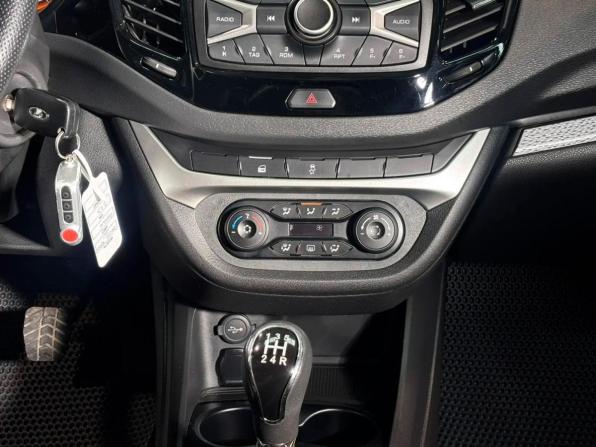 Lada (ВАЗ) Vesta I с пробегом 2021 года, цена 1 350 000 рублей, 62108 км, универсал, Автокод Объявления