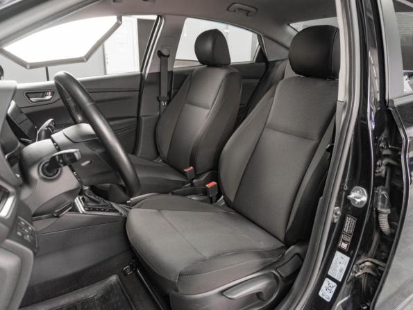 Hyundai Solaris II с пробегом 2017 года, цена 1 399 000 рублей, 84547 км, седан, Автокод Объявления