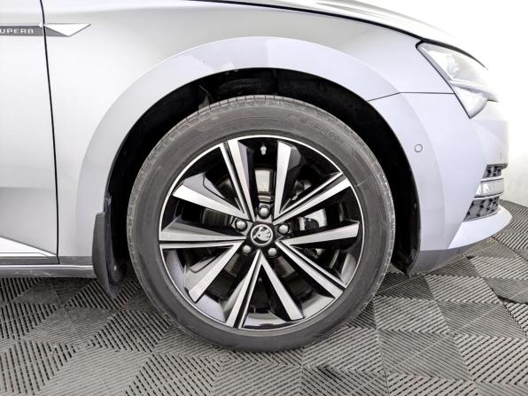 Skoda Superb III Рестайлинг с пробегом 2025 года, цена 3 165 000 рублей, 18112 км, лифтбек, Автокод Объявления