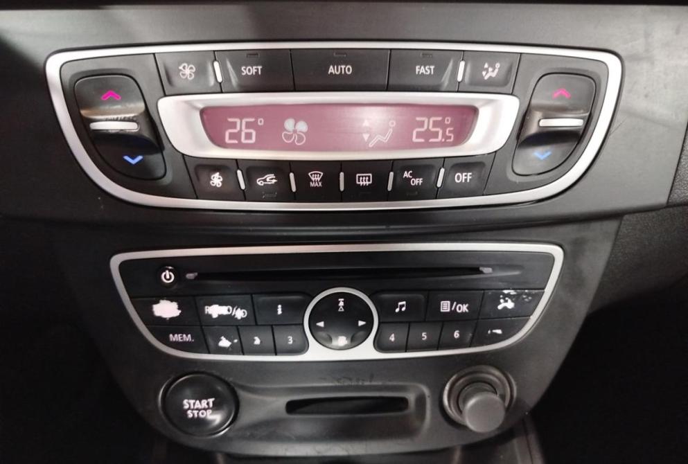 Renault Fluence I Саратов  - изображение 16