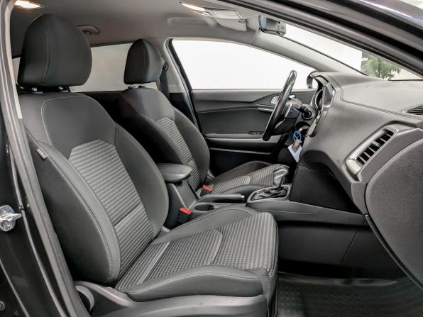 Kia Ceed III Рестайлинг с пробегом 2021 года, цена 2 150 000 рублей, 68212 км, универсал, Автокод Объявления