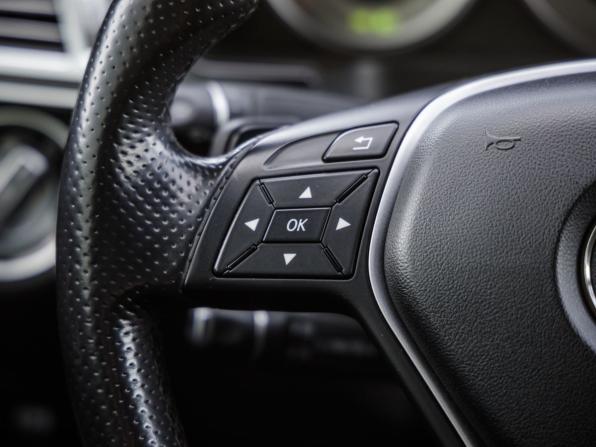 Mercedes-Benz E-Класс IV (W212 S212 C207) Рестайлинг с пробегом 2015 года, цена 1 698 000 рублей, 226907 км, седан, Автокод Объявления