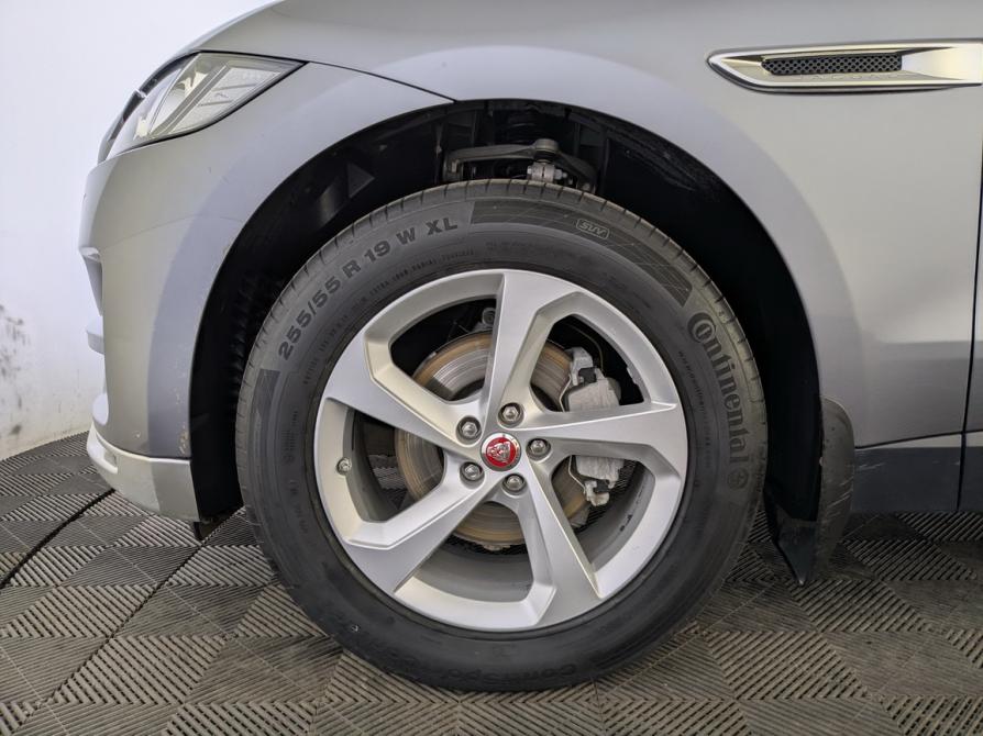 Jaguar F-Pace I Москва  - изображение 13