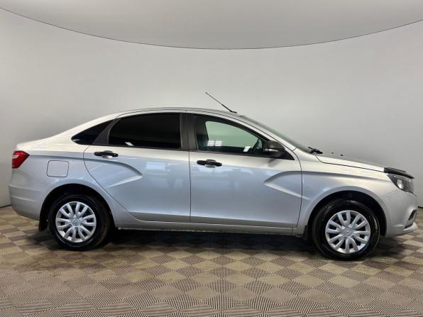 Lada (ВАЗ) Vesta I с пробегом 2019 года, цена 985 000 рублей, 102158 км, седан, Автокод Объявления