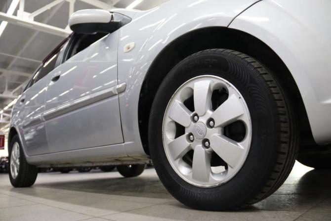 Kia Rio II Рестайлинг с пробегом 2011 года, цена 695 170 рублей, 89038 км, хэтчбек, Автокод Объявления