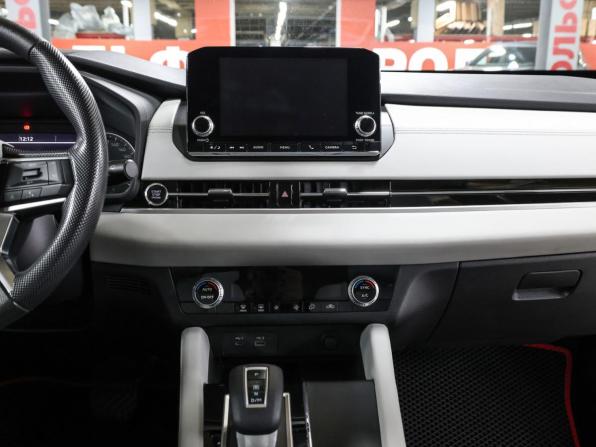 Mitsubishi Outlander IV с пробегом 2022 года, цена 3 198 000 рублей, 92612 км, внедорожник, Автокод Объявления