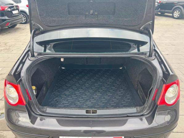 Volkswagen Passat B6 с пробегом 2008 года, цена 870 000 рублей, 291776 км, седан, Автокод Объявления