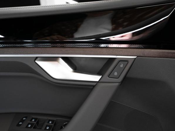 Volkswagen Touareg III Рестайлинг с пробегом 2025 года, цена 8 250 000 рублей, 50 км, внедорожник, Автокод Объявления