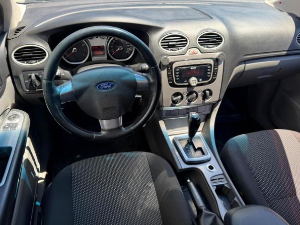 Ford Focus II Рестайлинг с пробегом 2010 года, цена 679 000 рублей, 216143 км, хэтчбек, Автокод Объявления