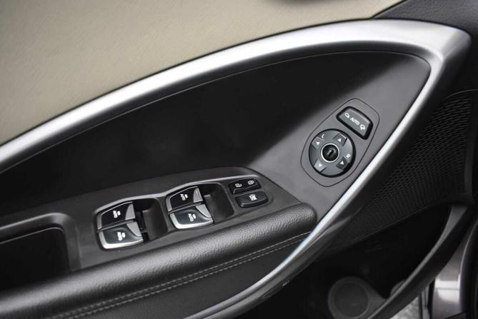 Hyundai Santa Fe III с пробегом 2013 года, цена 1 770 000 рублей, 189328 км, внедорожник, Автокод Объявления