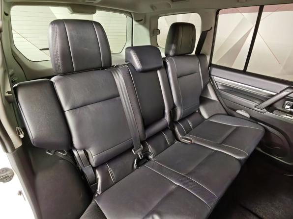 Mitsubishi Pajero IV с пробегом 2011 года, цена 2 183 000 рублей, 105402 км, внедорожник, Автокод Объявления