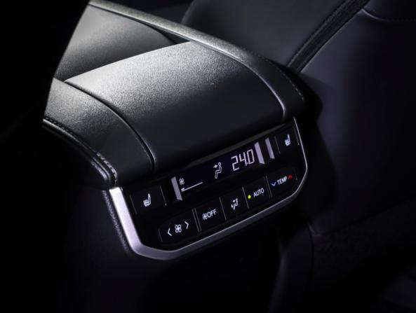 Toyota Highlander IV (XU70) с пробегом 2025 года, цена 4 990 000 рублей, 11129 км, внедорожник, Автокод Объявления