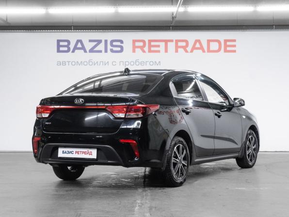 Kia Rio IV с пробегом 2018 года, цена 1 390 000 рублей, 92714 км, седан, Автокод Объявления