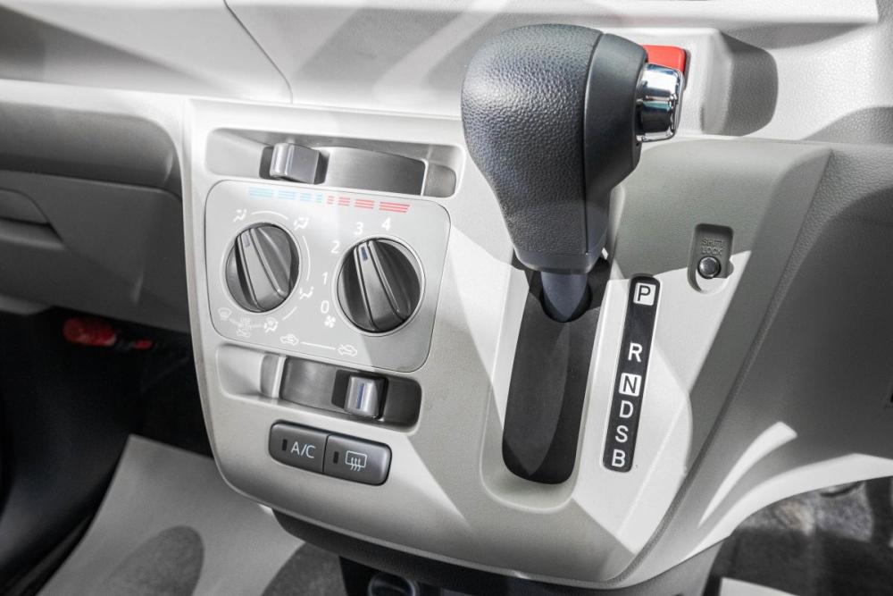 Daihatsu Mira e:S I Рестайлинг Барнаул  - изображение 18