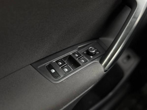 Volkswagen Tiguan II с пробегом 2017 года, цена 2 099 000 рублей, 182618 км, внедорожник, Автокод Объявления