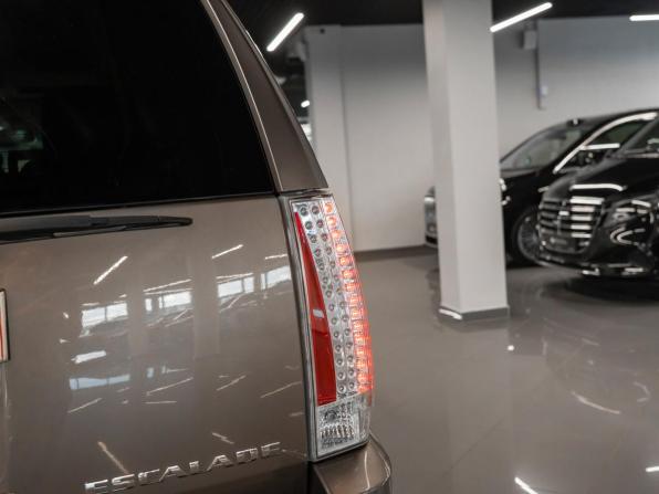 Cadillac Escalade III с пробегом 2011 года, цена 2 490 000 рублей, 132700 км, внедорожник, Автокод Объявления