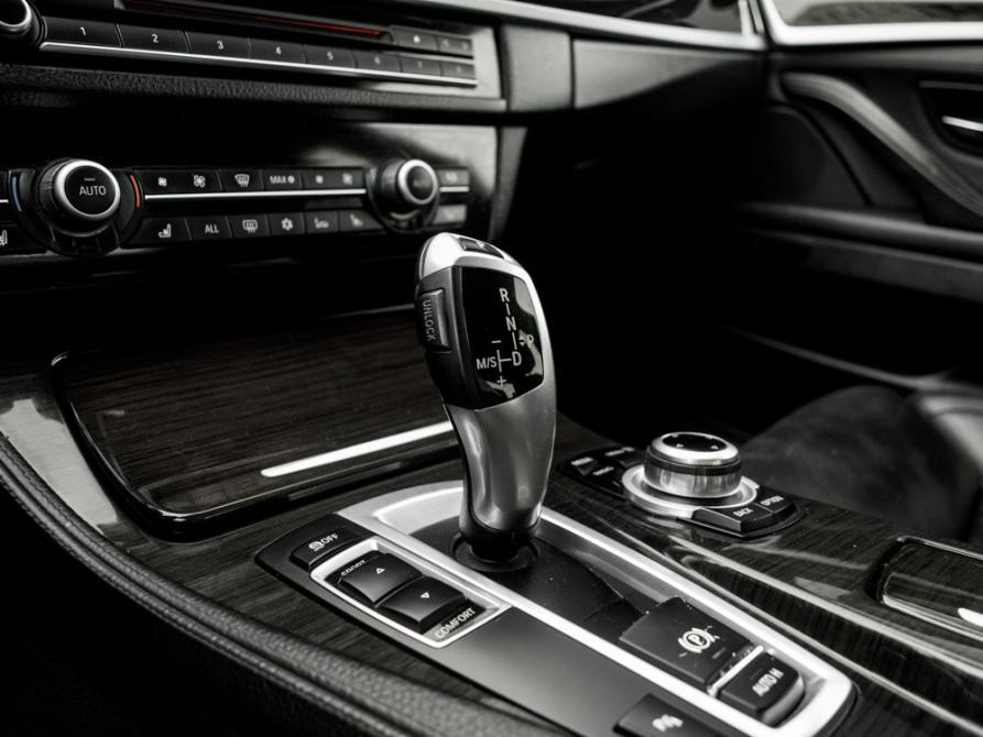 BMW 5 серии VI (F10/F11/F07) Екатеринбург  - изображение 21