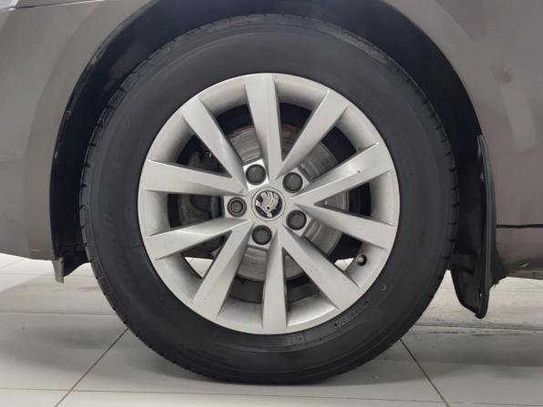 Skoda Octavia III (A7) Рестайлинг с пробегом 2018 года, цена 1 549 000 рублей, 134575 км, лифтбек, Автокод Объявления