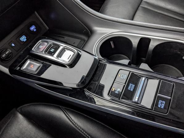 Hyundai Sonata VIII (DN8) с пробегом 2022 года, цена 2 615 000 рублей, 98531 км, седан, Автокод Объявления