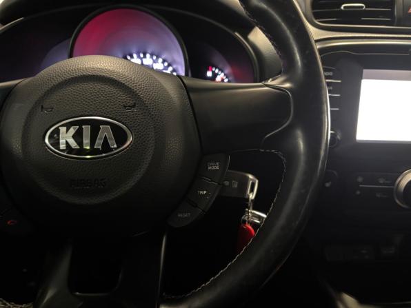 Kia Soul II Рестайлинг с пробегом 2018 года, цена 1 599 000 рублей, 97500 км, хэтчбек, Автокод Объявления