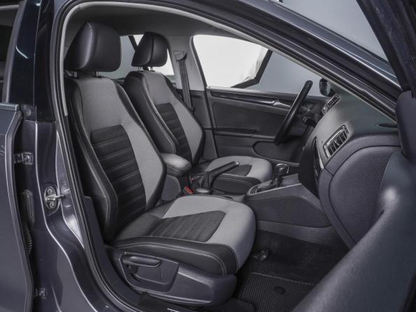 Volkswagen Jetta VI Рестайлинг с пробегом 2016 года, цена 1 899 000 рублей, 85226 км, седан, Автокод Объявления