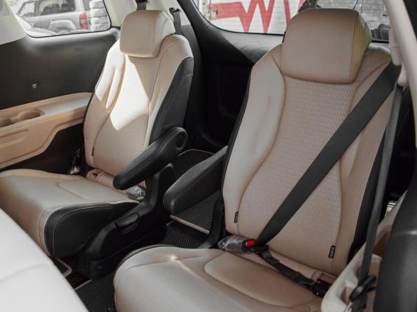 Kia Carnival IV с пробегом 2020 года, цена 3 870 000 рублей, 58612 км, минивэн, Автокод Объявления